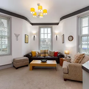 Apartment Charles Alexander Short - The Old Bank, Lytham St Annes